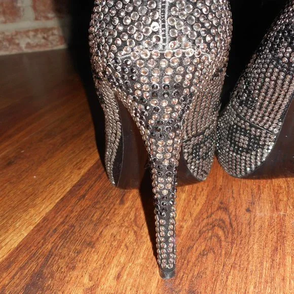 Report Signature Black leopard print jeweled pumps, 7.5 - Picture 6 of 7